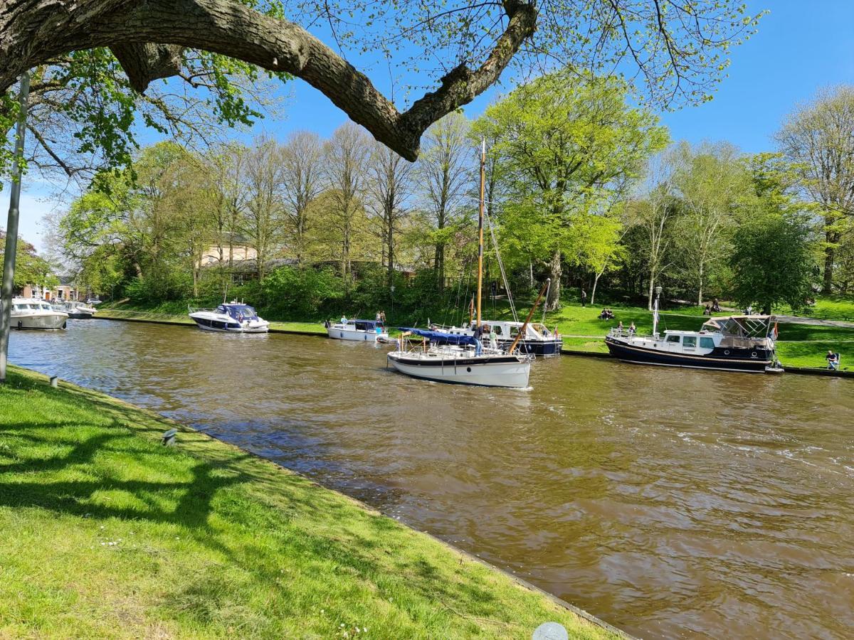 Prinsenbed ลีวาร์เดิน ภายนอก รูปภาพ